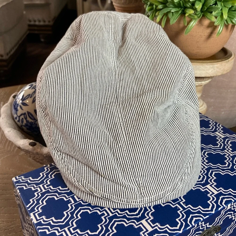 Toddler Boys Blue & White Seersucker Stripe Newsboy Cap Hat